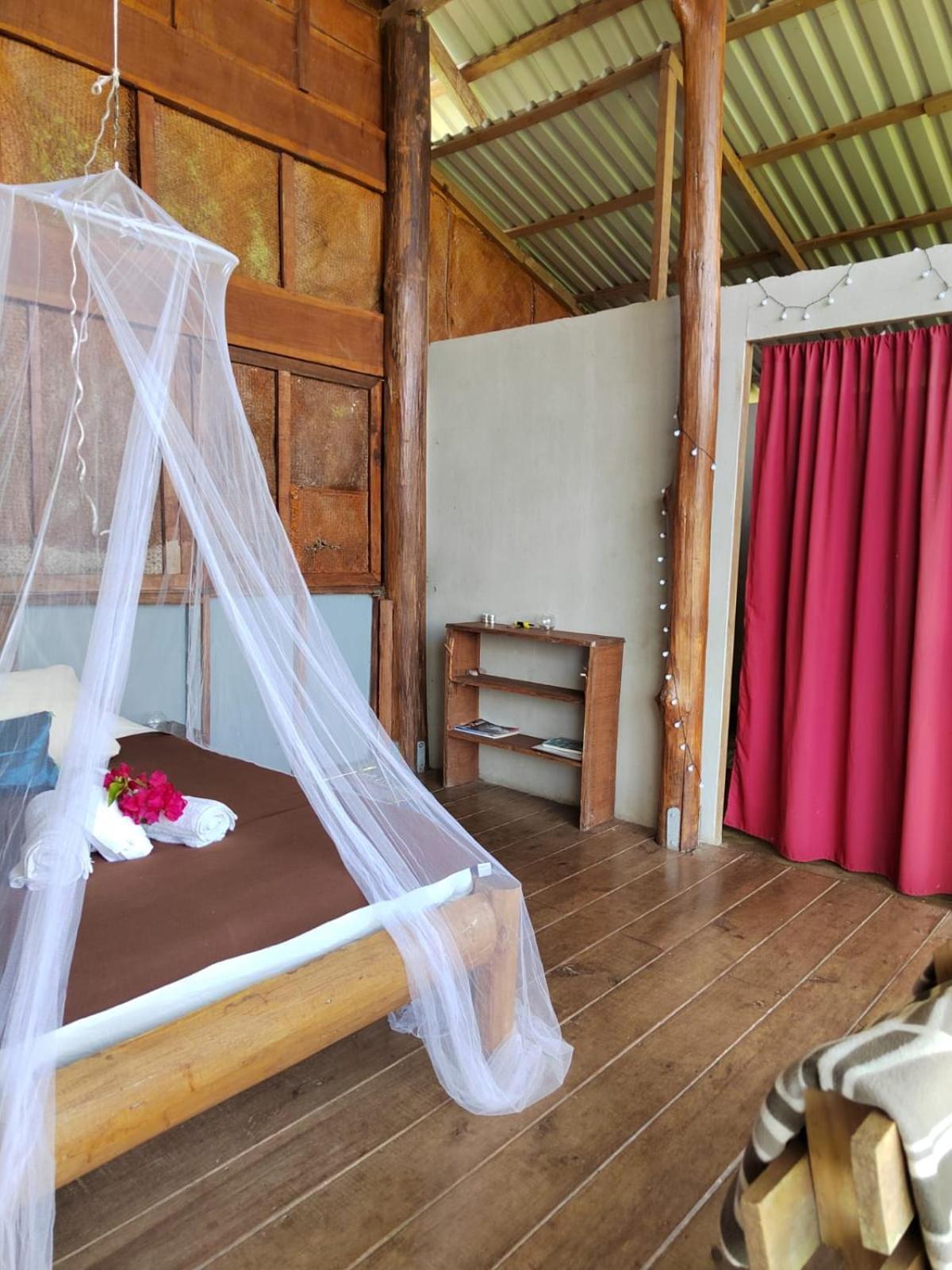 Hacienda Monteclaro Hotel ตูร์เรียลบา ภายนอก รูปภาพ